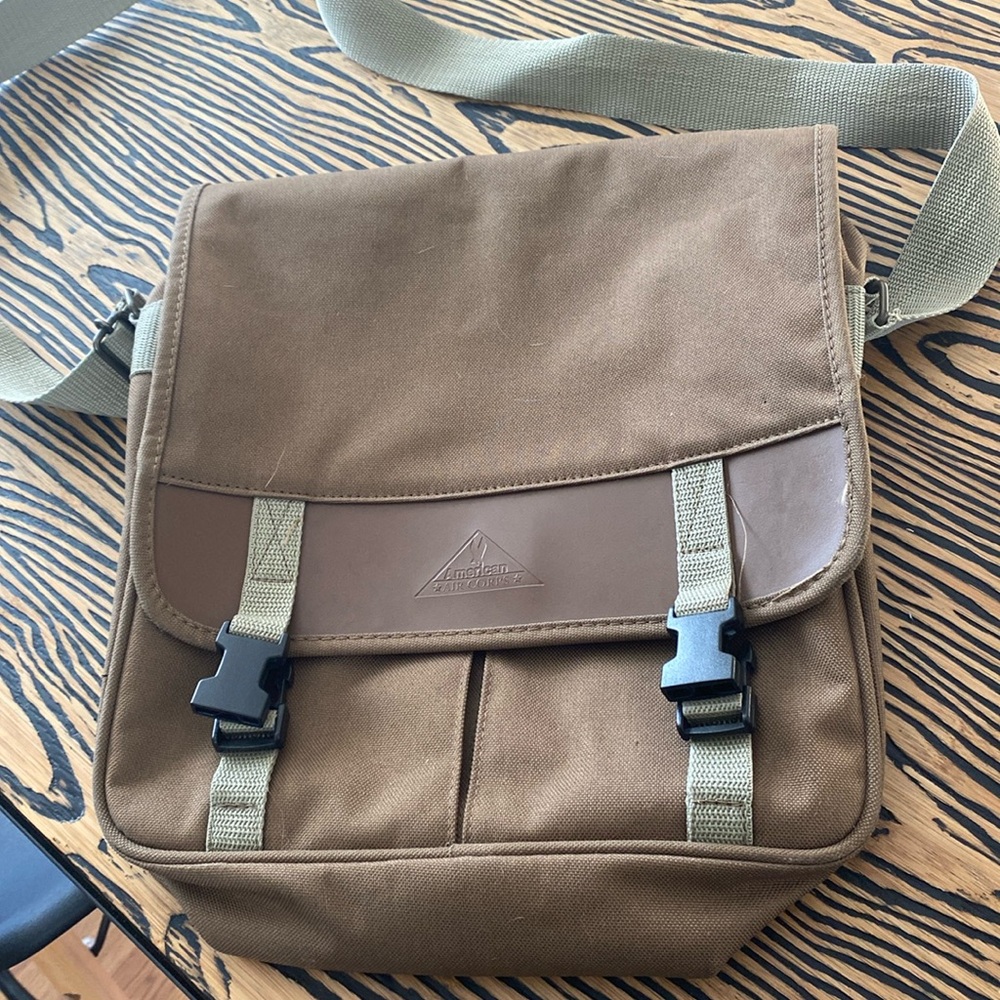 American Airlines Messenger Bag